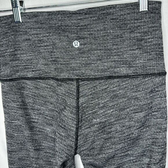 Lululemon Wunder Under Heathered Grey/Black Full Length Leggings. Size 8. - Picture 5 of 8
